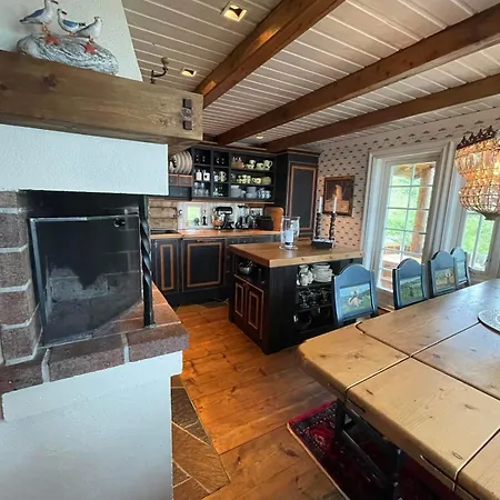 Ferienhaus Large Exclusive By Saltstraumen Outside